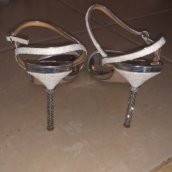 Badgley Mischka Collection Olympia Embellished Sandal SZ 11 - Picture 3 of 6